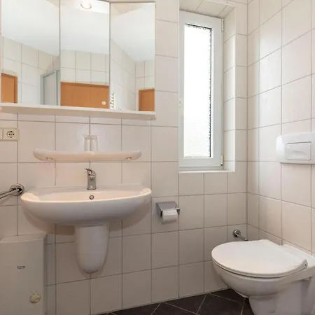 Apartamento Yachthafenresidenz-wohnung-7105-903